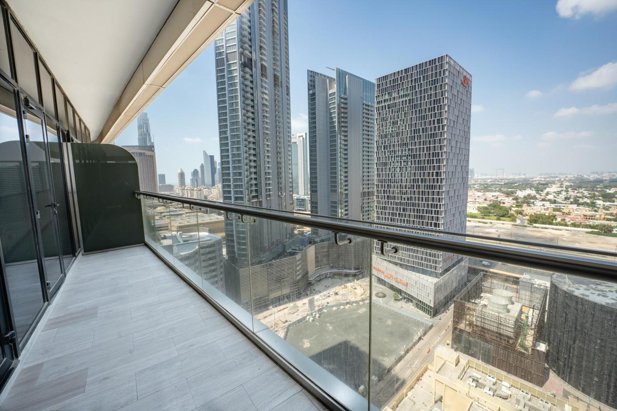 Fam Living - Rp Heights - 3 Mins Walk To Burj Khalifa & Dubai Mall Downtown Dubaj Kültér fotó